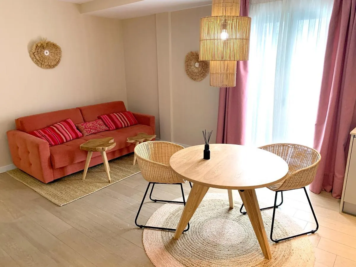 Sea To Sky Suites - Mijas Pueblo 0*,  Spanien